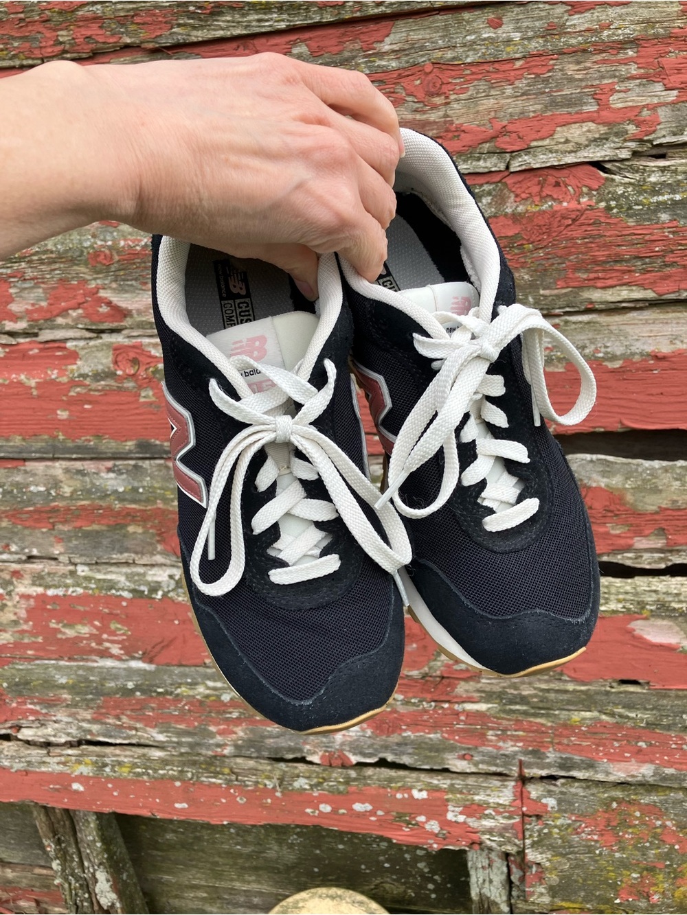 New Balance 515 Women's Black and Mauve Sneakers Sz. 8.5 Women’s Athletic Shoes - Picture 2 of 16